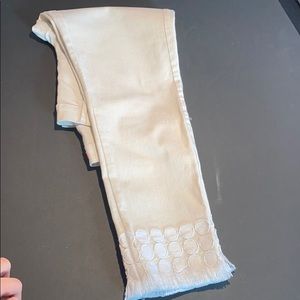 Lilly Pulitzer White Jeans with ankle detail